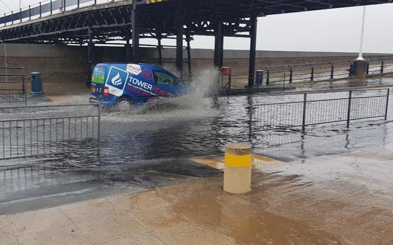 Torrential rain in Southport causes flooding on Marine Drive under the