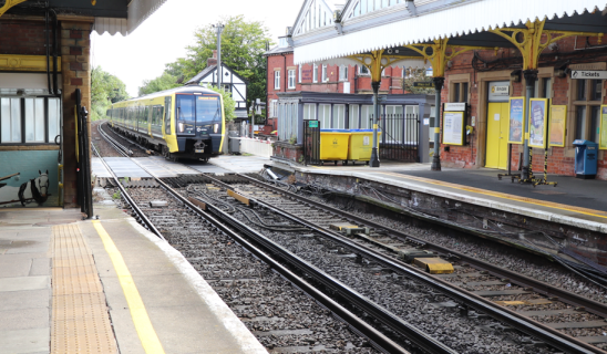 train sta