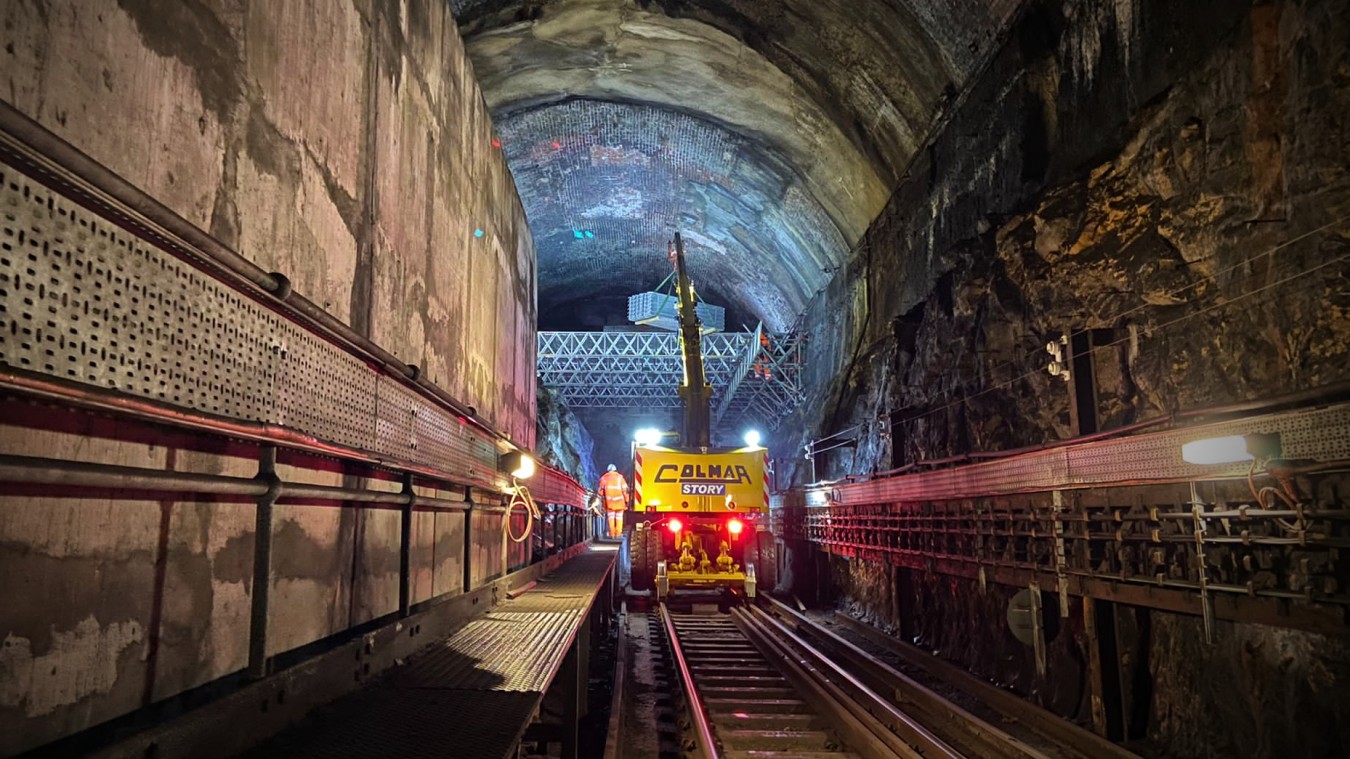 train tunnel fix underground